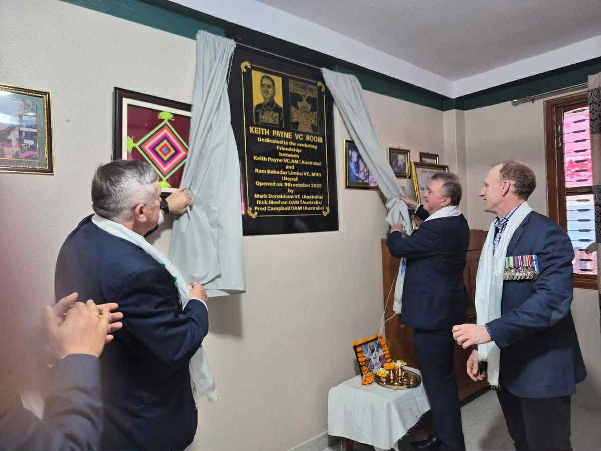 The meeting room was officially opened by Mark Donaldson VC; Chairman of the Keith Payne VC Veterans Benefit Group (KPVCVBG) Rick Meehan OAM and Vice Chairman Fred Cambell OAM