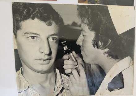 Nurse Colleen examines a patient at 7 Camp Hospital at Kapooka, NSW